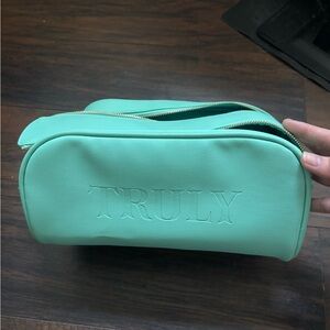 TRULY Mint Green Cosmetic Bag